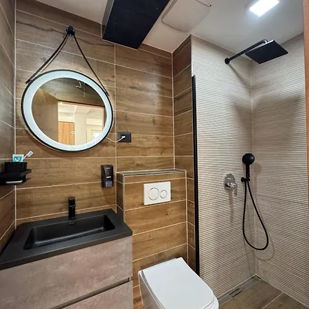 Mariva - 25 Makarska