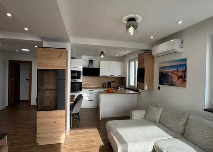 Mariva - 25 Makarska