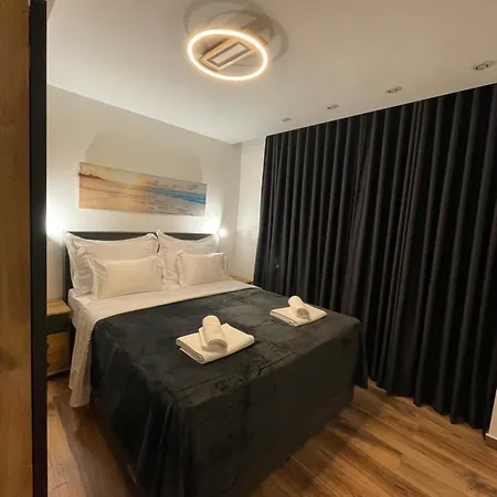 Mariva - 25 * マカルスカ